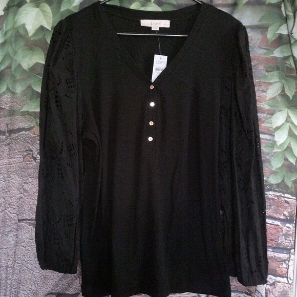 Black Ribbed 1/4 Button  Cut-Out Long Sleeves Blouse - Picture 1 of 5